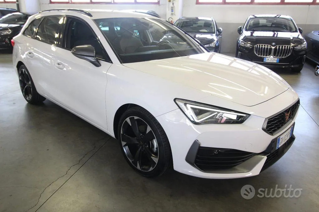 Cupra Leon Sportstourer 2024 photo 3