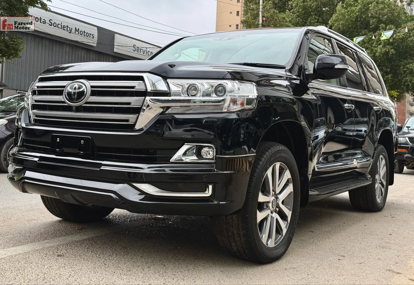 Toyota Land Cruiser