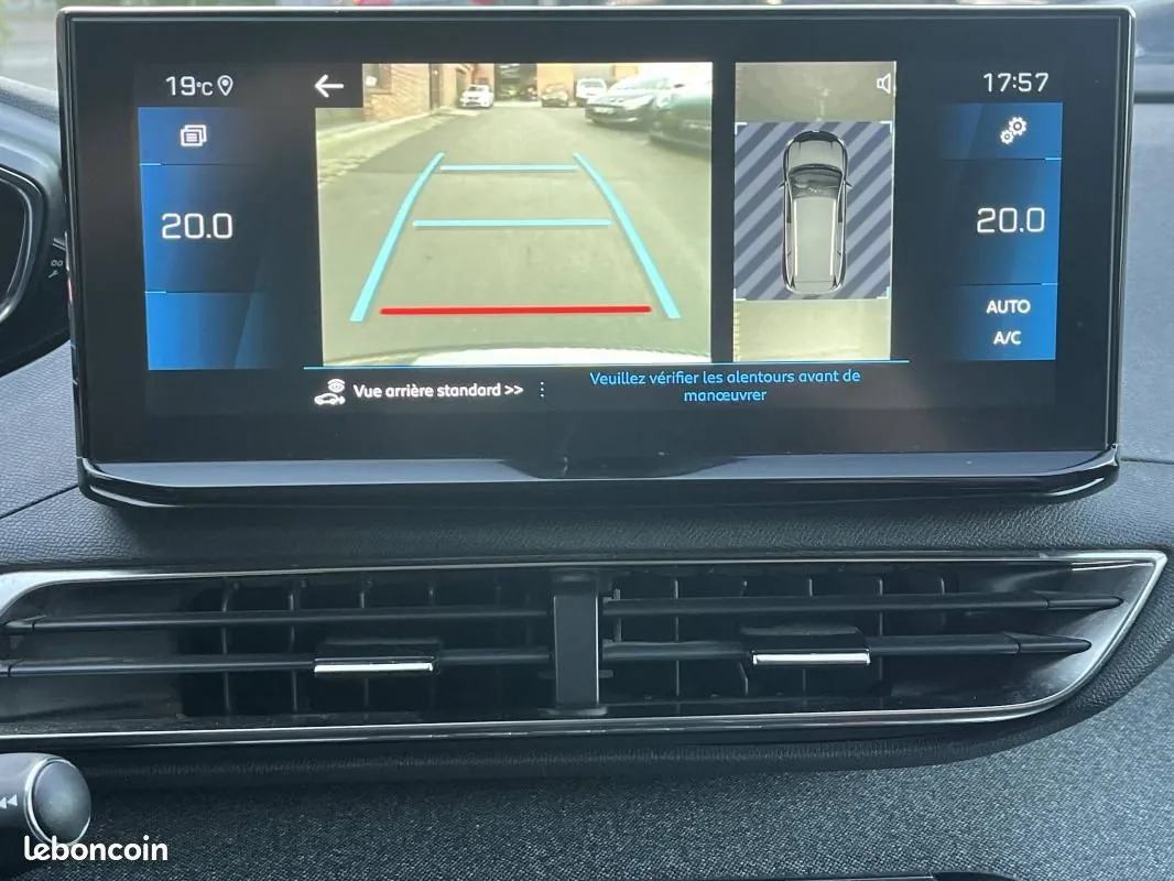 Peugeot 5008 2022 photo 4