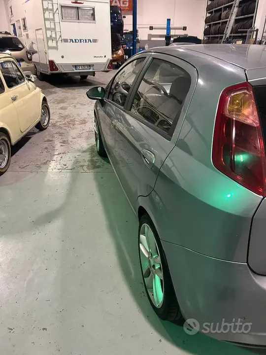 Fiat Grande Punto 2008 photo 3