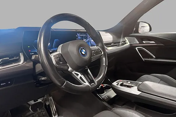 BMW Ix1 2023 photo 5