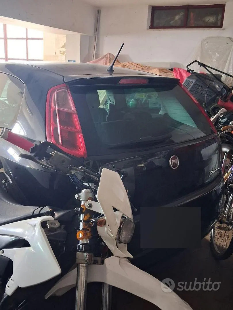 Fiat Grande Punto 2008 photo 3
