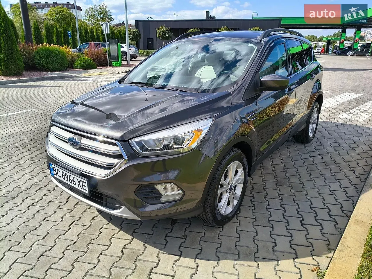 Ford Escape 2017 photo 3