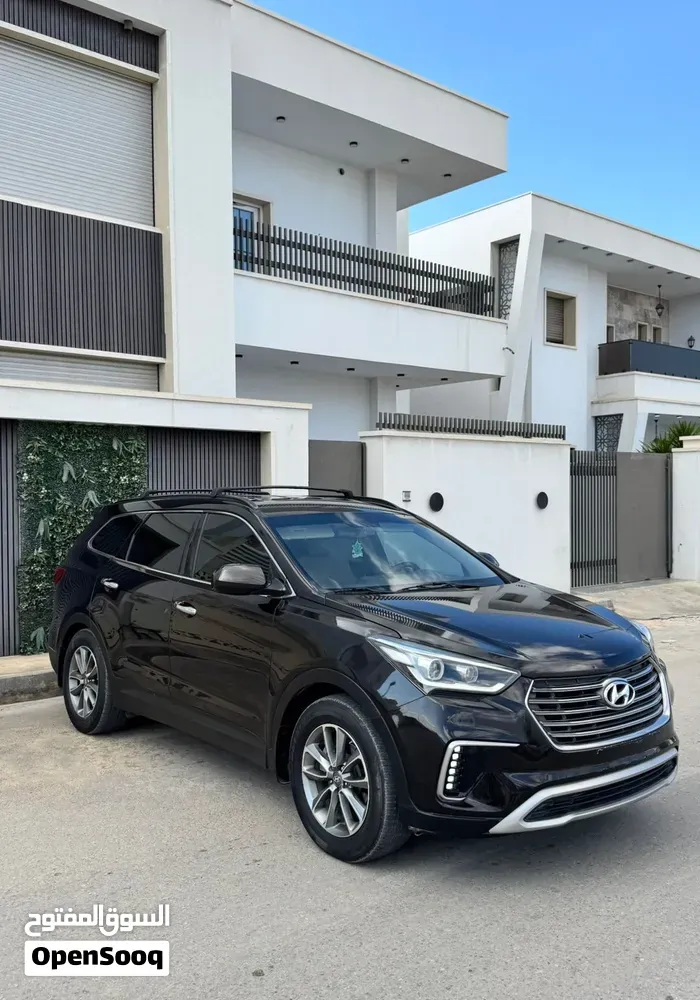 Hyundai Santa Fe 2018 photo 4
