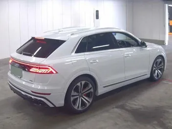 Audi Q8 2019 photo 5
