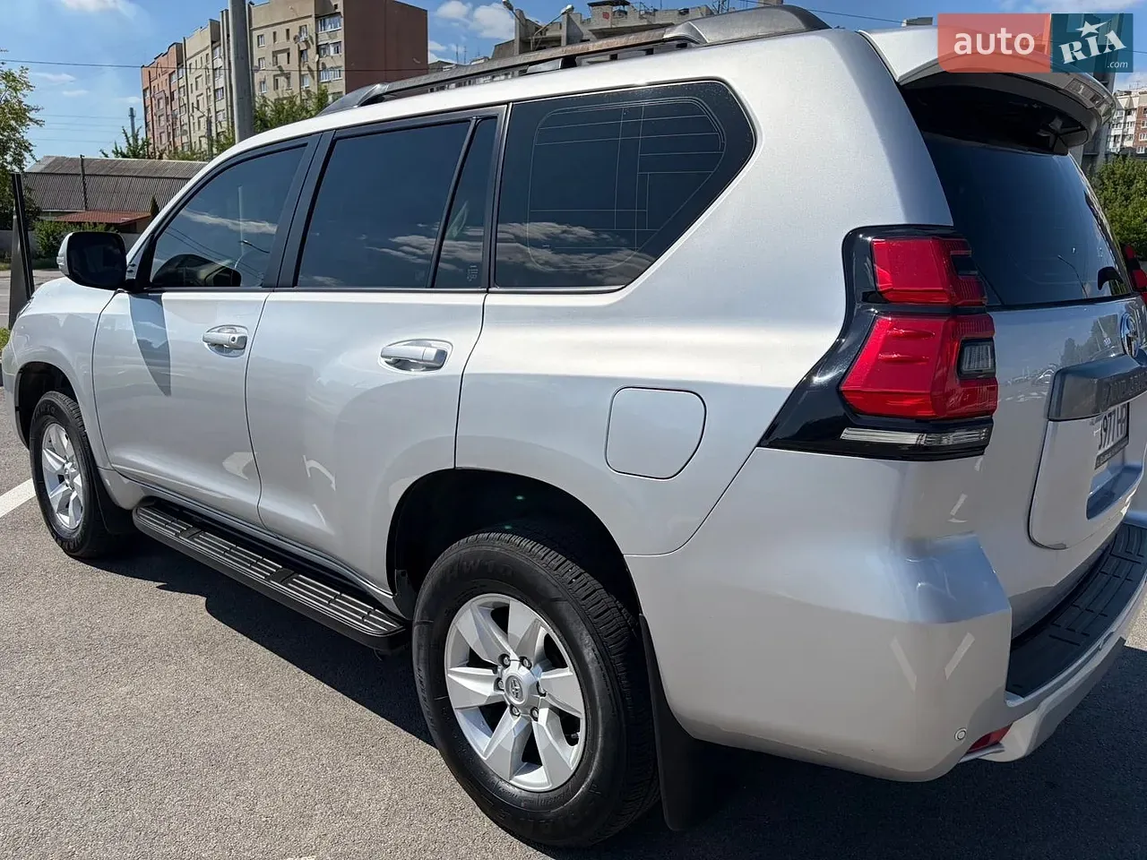 Toyota Land Cruiser Prado 2019 photo 5