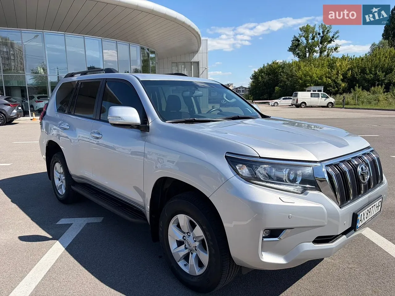 Toyota Land Cruiser Prado 2019 photo 2