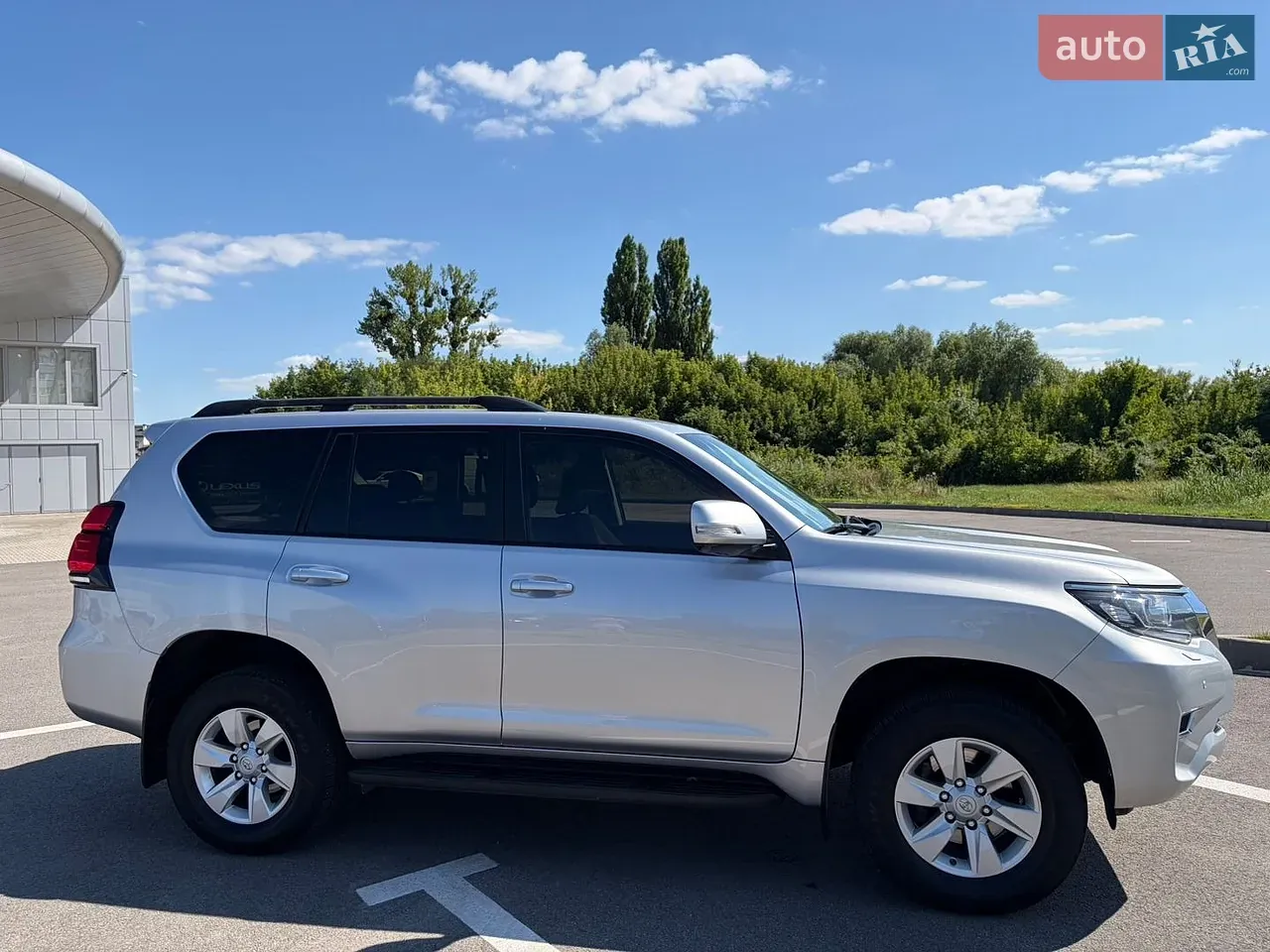 Toyota Land Cruiser Prado 2019 photo 4