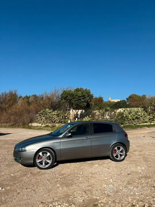 Alfa Romeo 147 2008 photo 3
