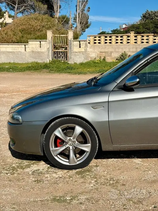 Alfa Romeo 147 2008 photo 4