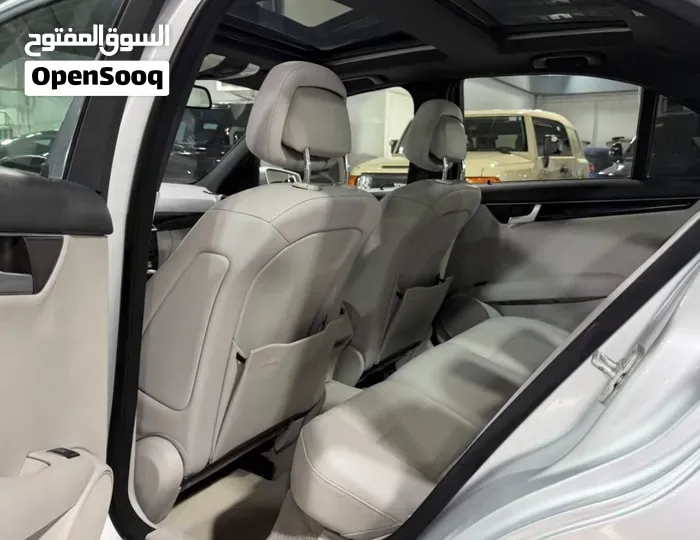 Mercedes-Benz C-Class 2013 photo 4