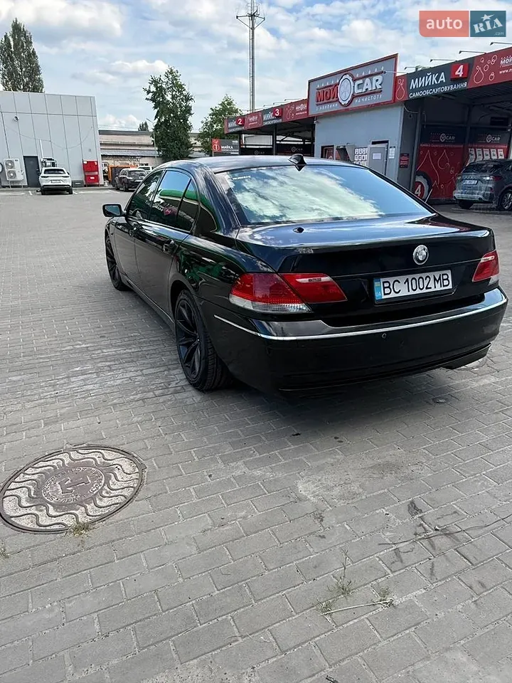 BMW 7 Series 2006 photo 4