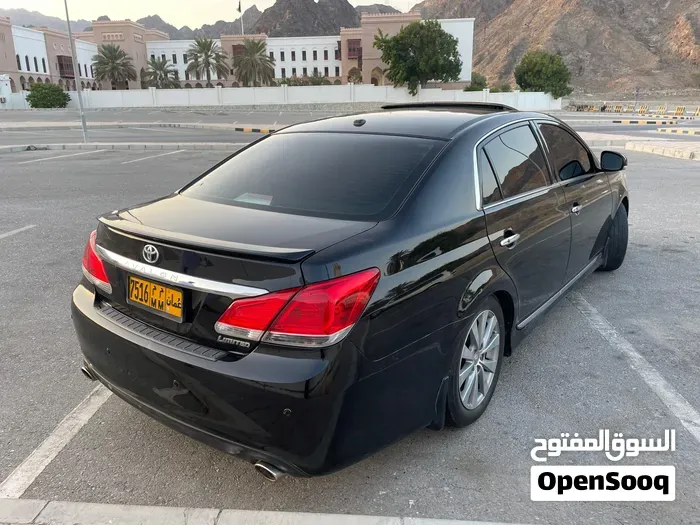 Toyota Avalon 2012 photo 3
