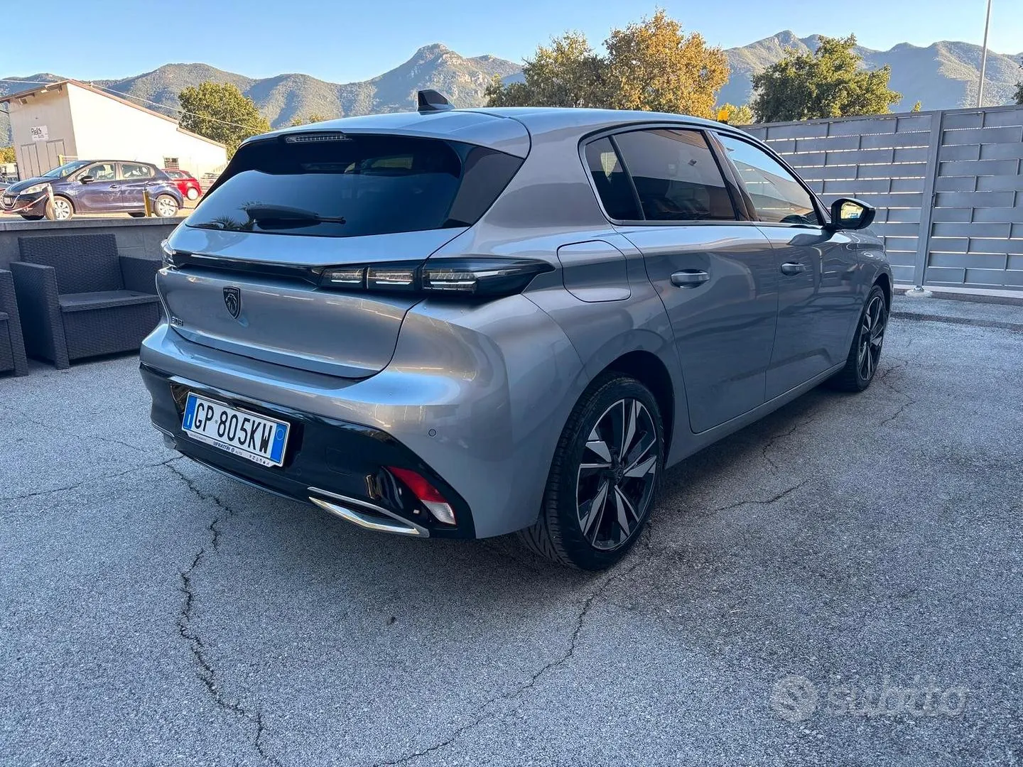 Peugeot 308 2023 photo 3