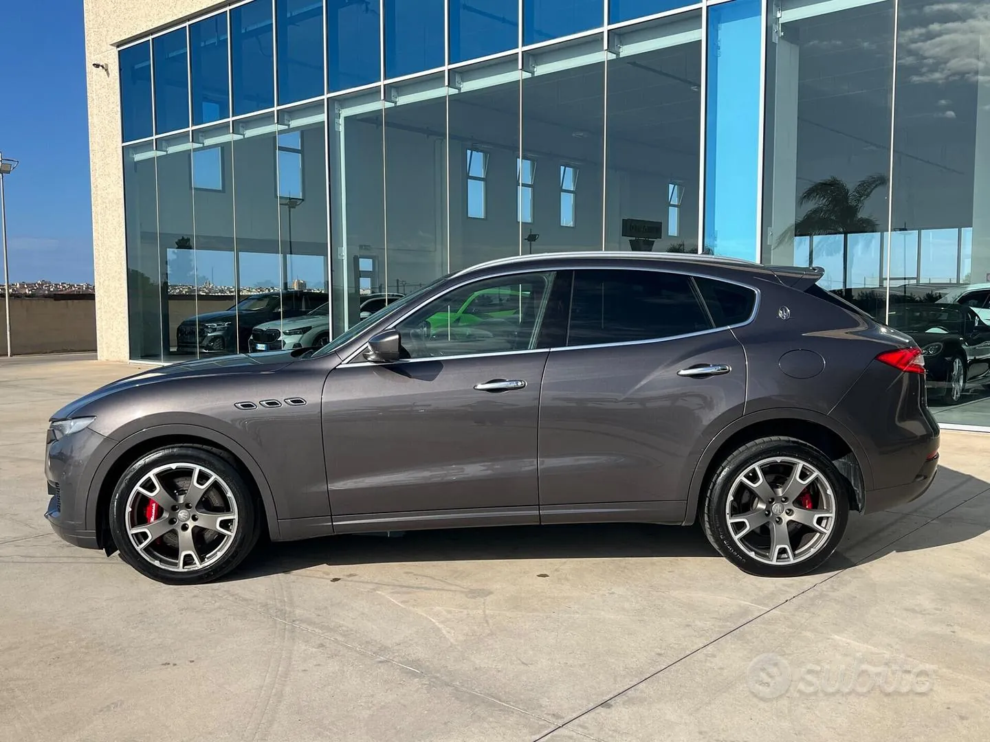 Maserati Levante 2016 photo 2