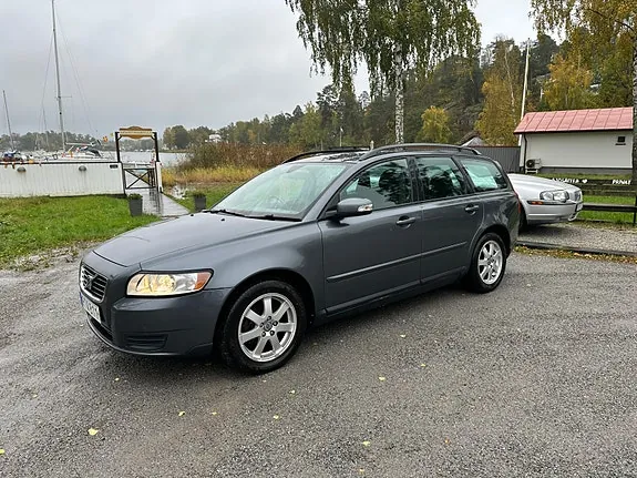 Volvo V50