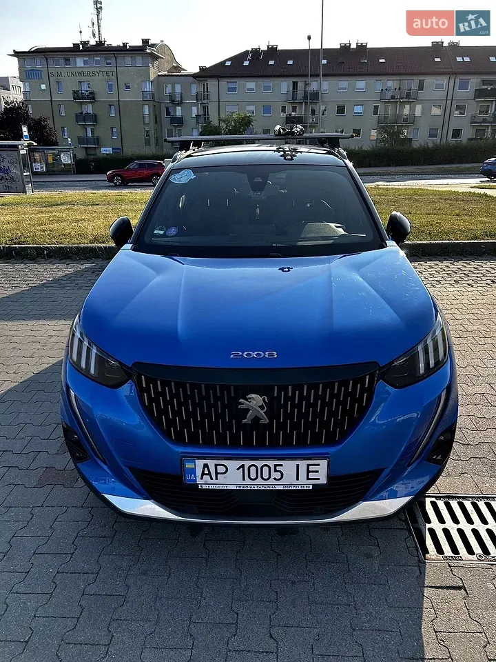 Peugeot 2008 2021 photo 3