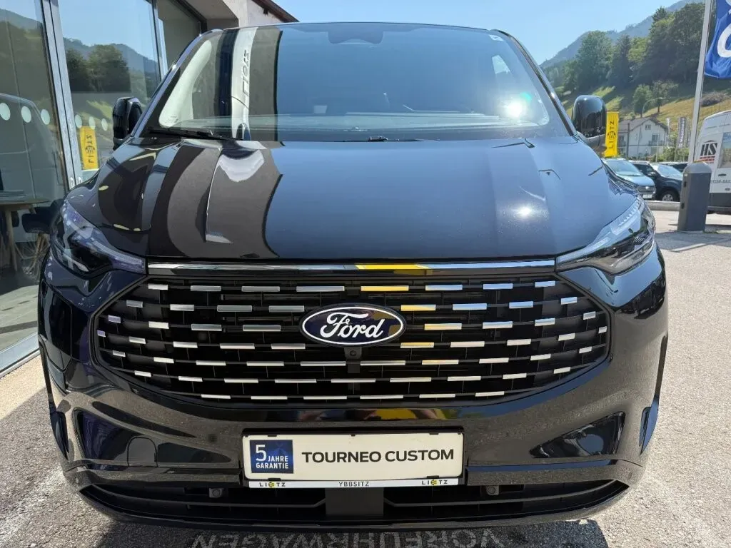 Ford Tourneo 2026 photo 2