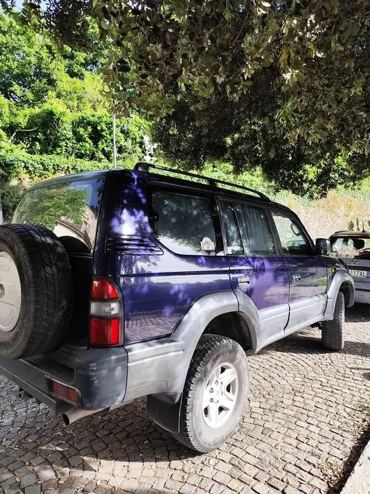 Toyota Land Cruiser 1999 photo 2