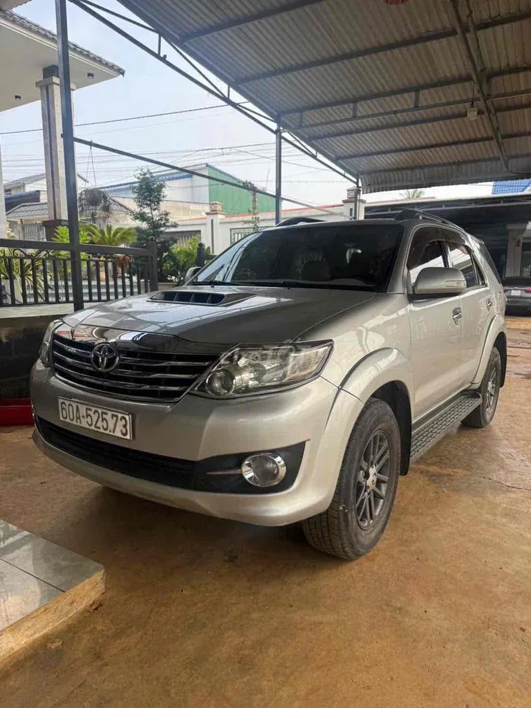 Toyota Fortuner 2016 photo 2