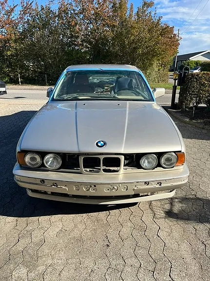 BMW 525I 1989 photo 2