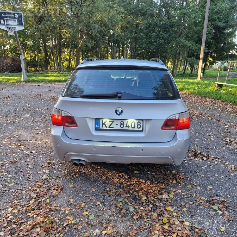 BMW 530 2004 photo 3