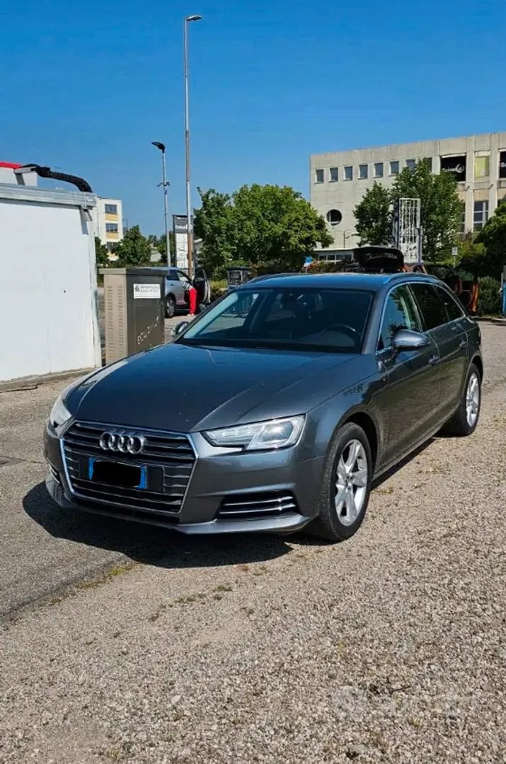 Audi A4 2017 photo 2