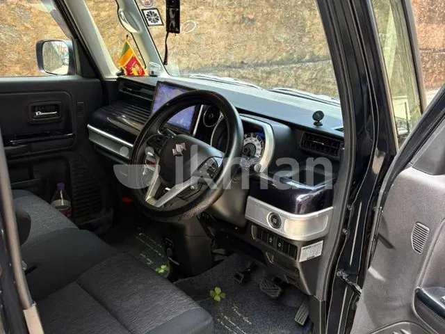 Suzuki Spacia 2023 photo 2