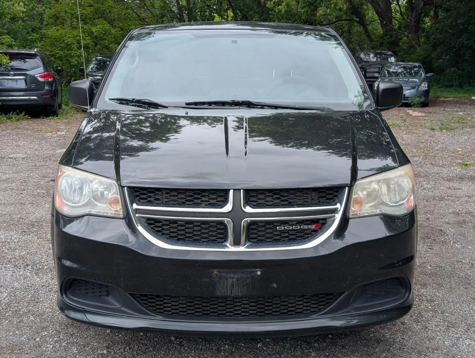 Dodge Grand Caravan 2014 photo 2