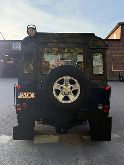 Land Rover Defender 90 2005 photo 4