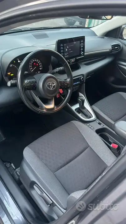 Toyota Yaris 2022 photo 3
