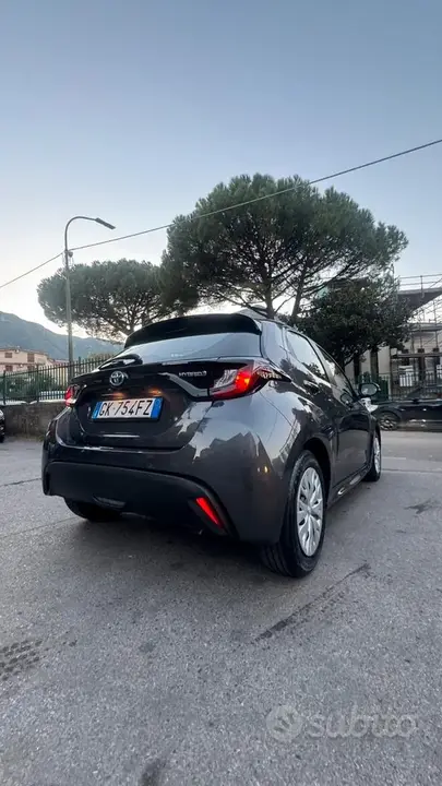 Toyota Yaris 2022 photo 4