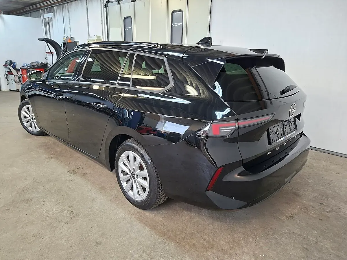 Opel Astra 2024 photo 3