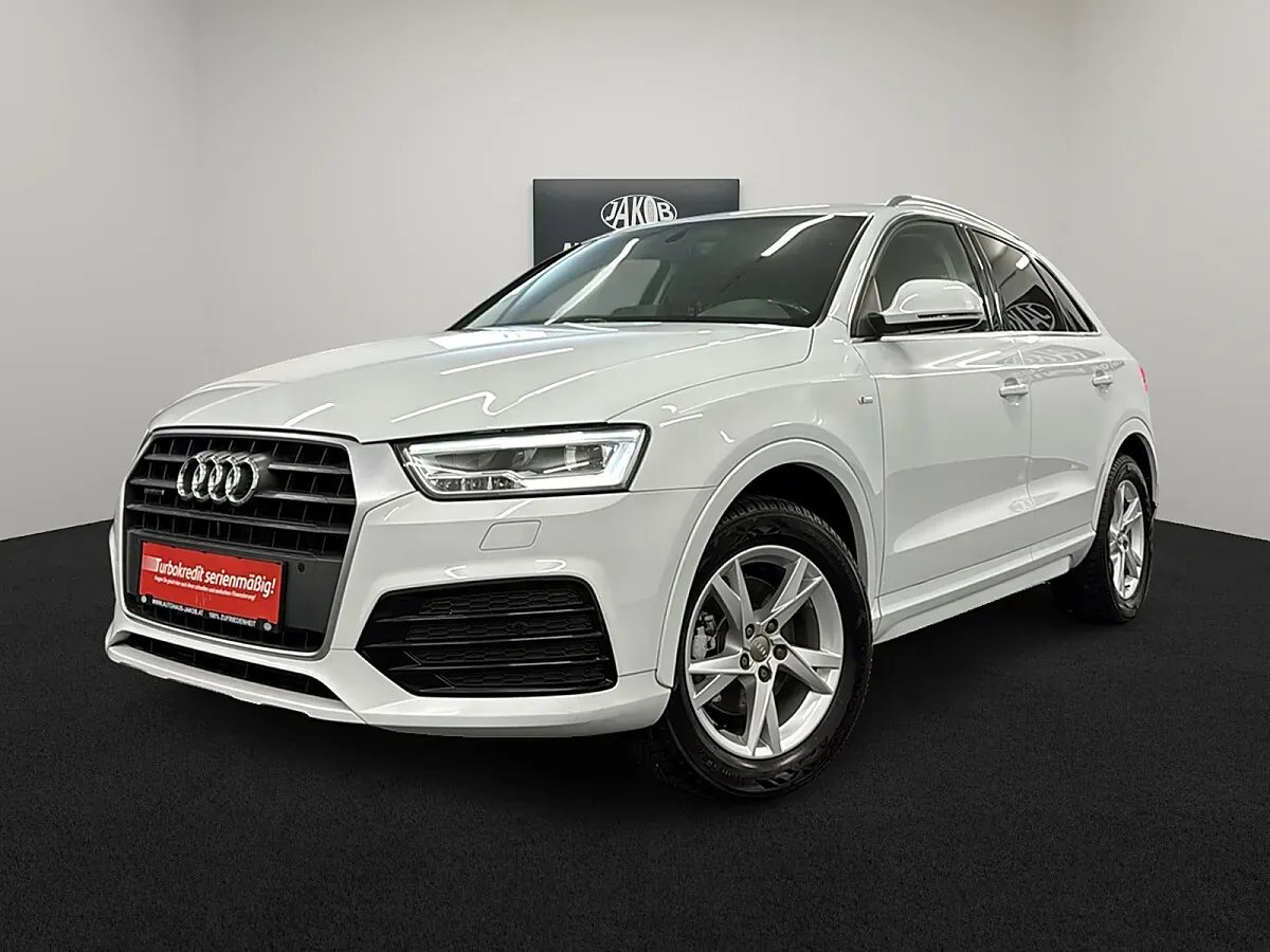 Audi Q3 2018 photo 2