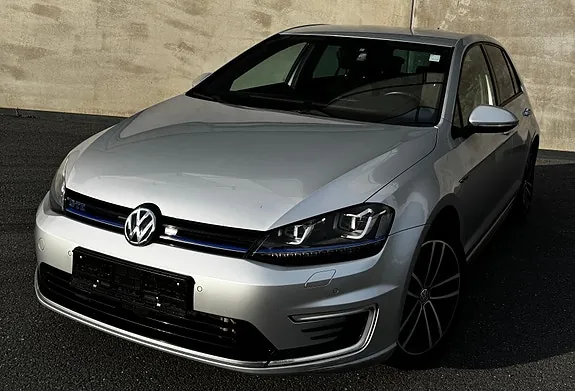 Volkswagen Golf 2017 photo 4