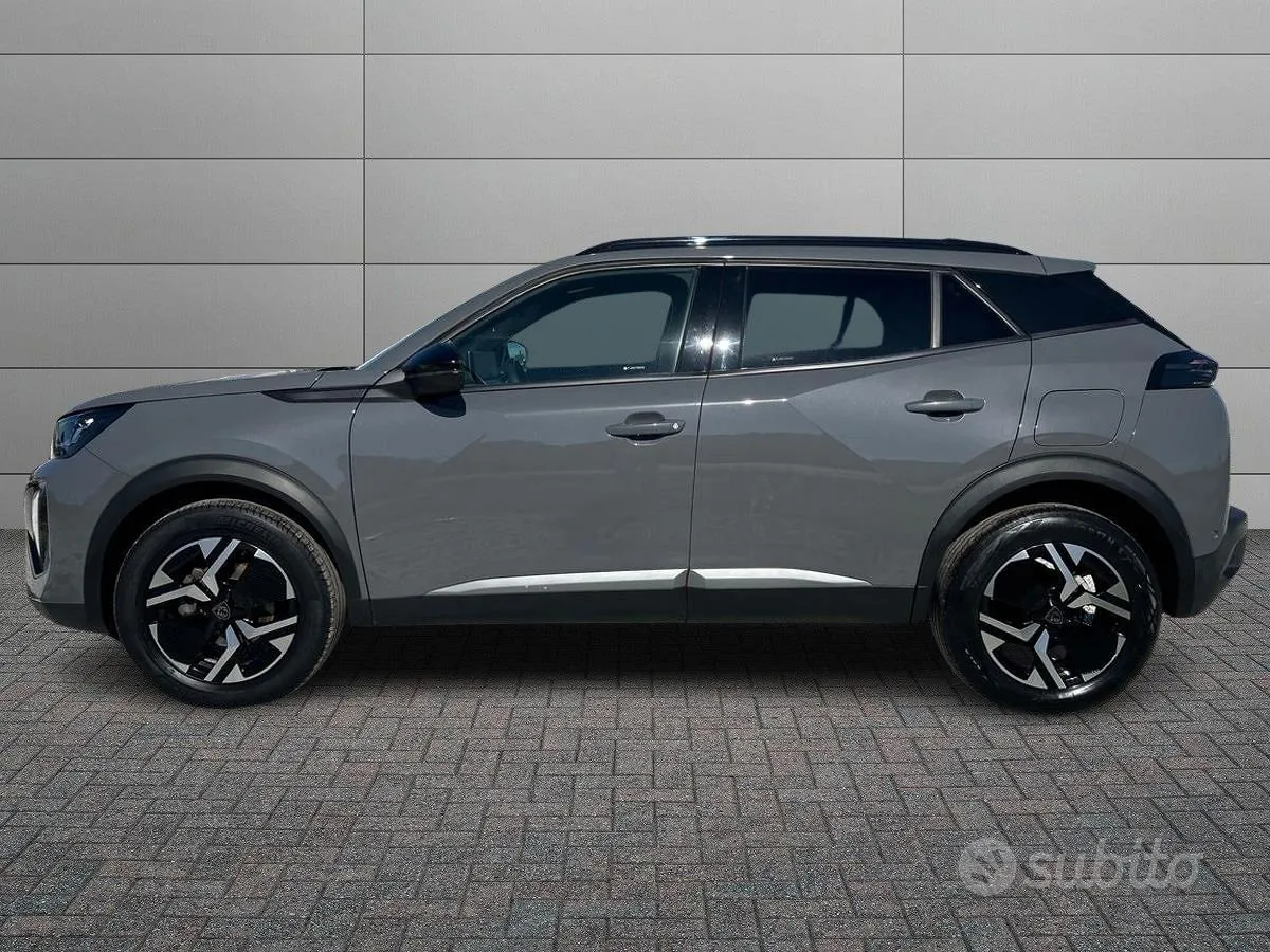 Peugeot 2008 2023 photo 2