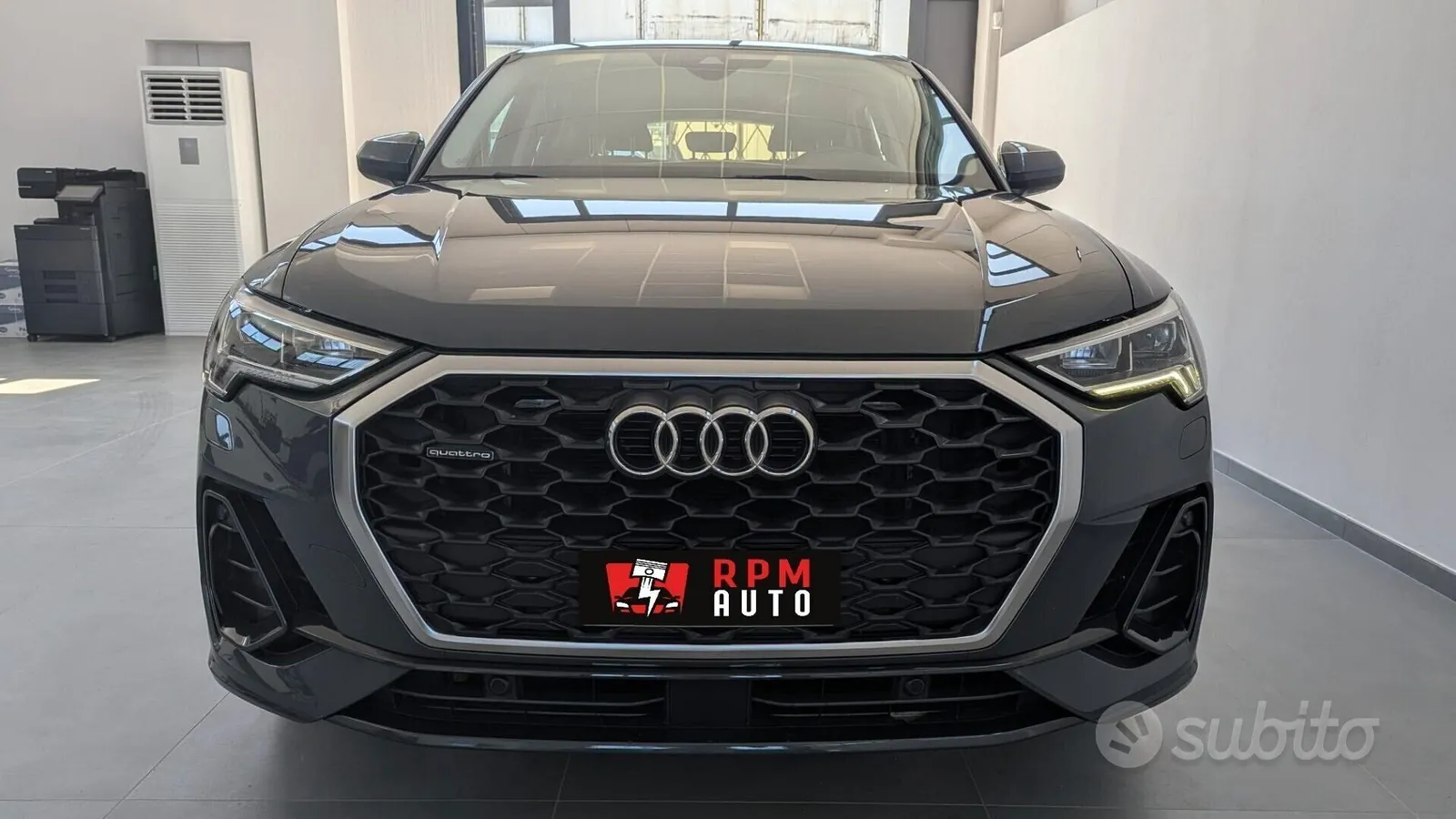 Audi Q3 2021 photo 2