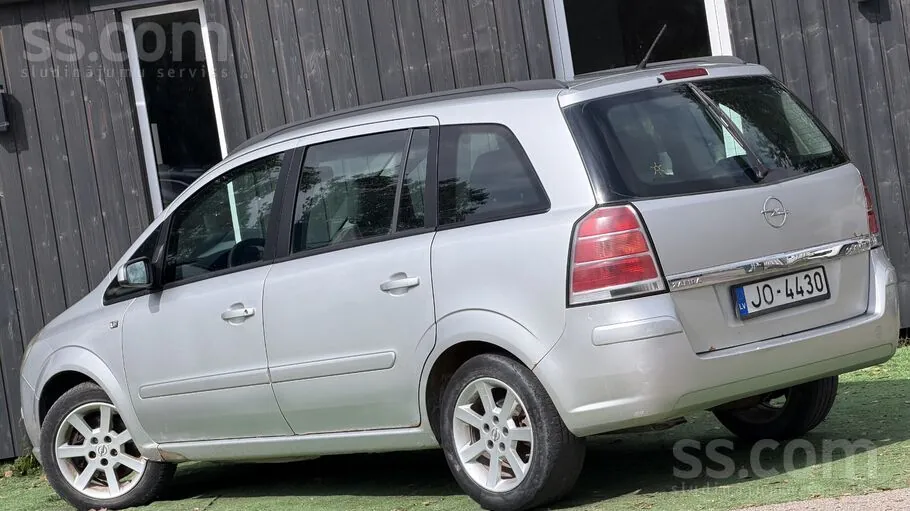 Opel Zafira 2006 photo 3