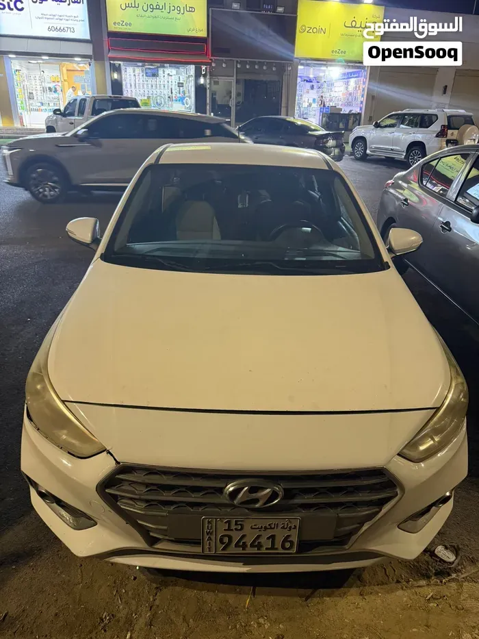 Hyundai Accent 2019 photo 2
