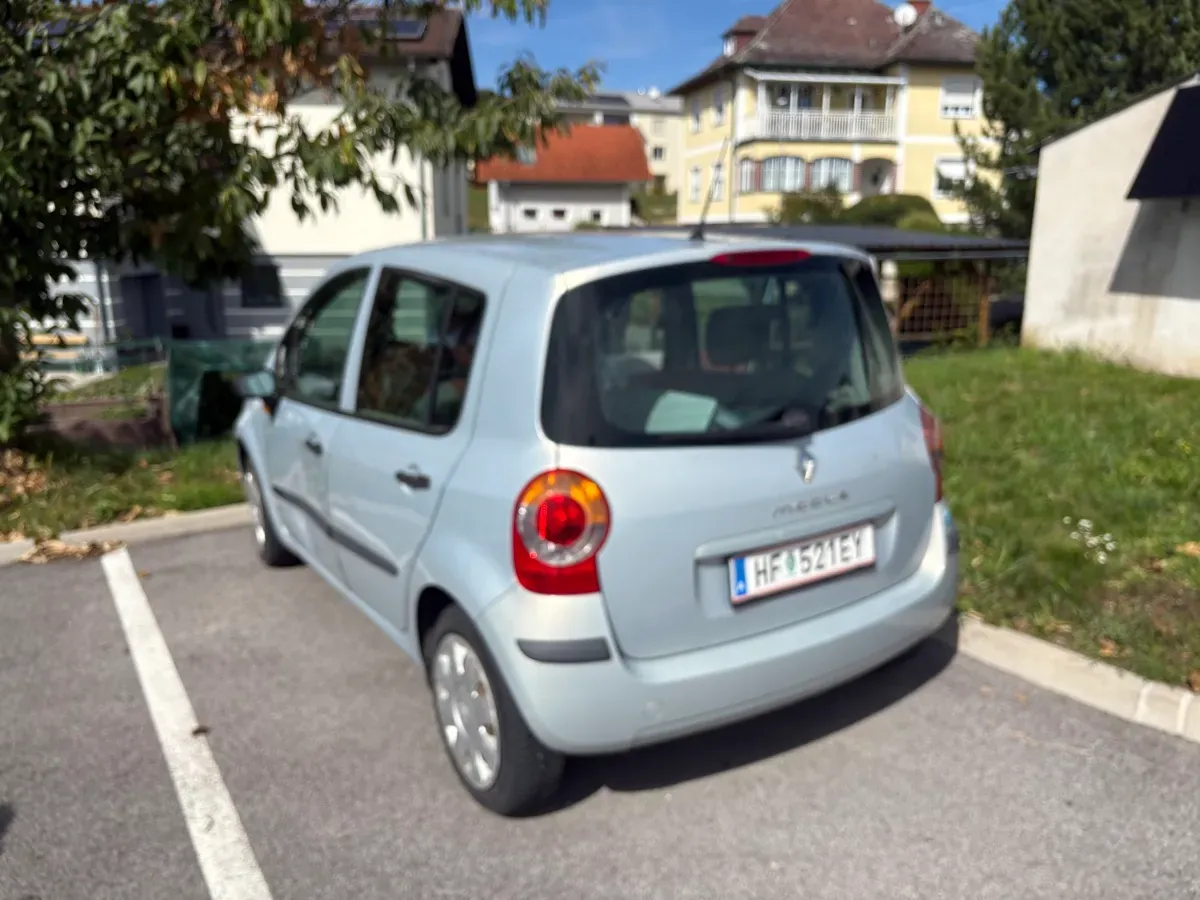 Renault Modus 2005 photo 2