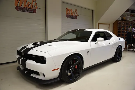 Dodge Challenger 2017 photo 2