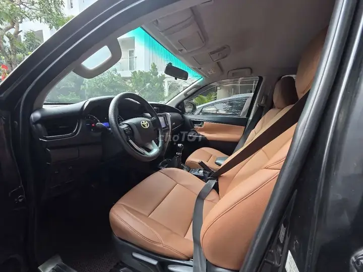 Toyota Fortuner 2017 photo 5