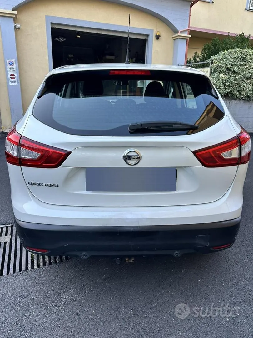 Nissan Qashqai 2017 photo 2