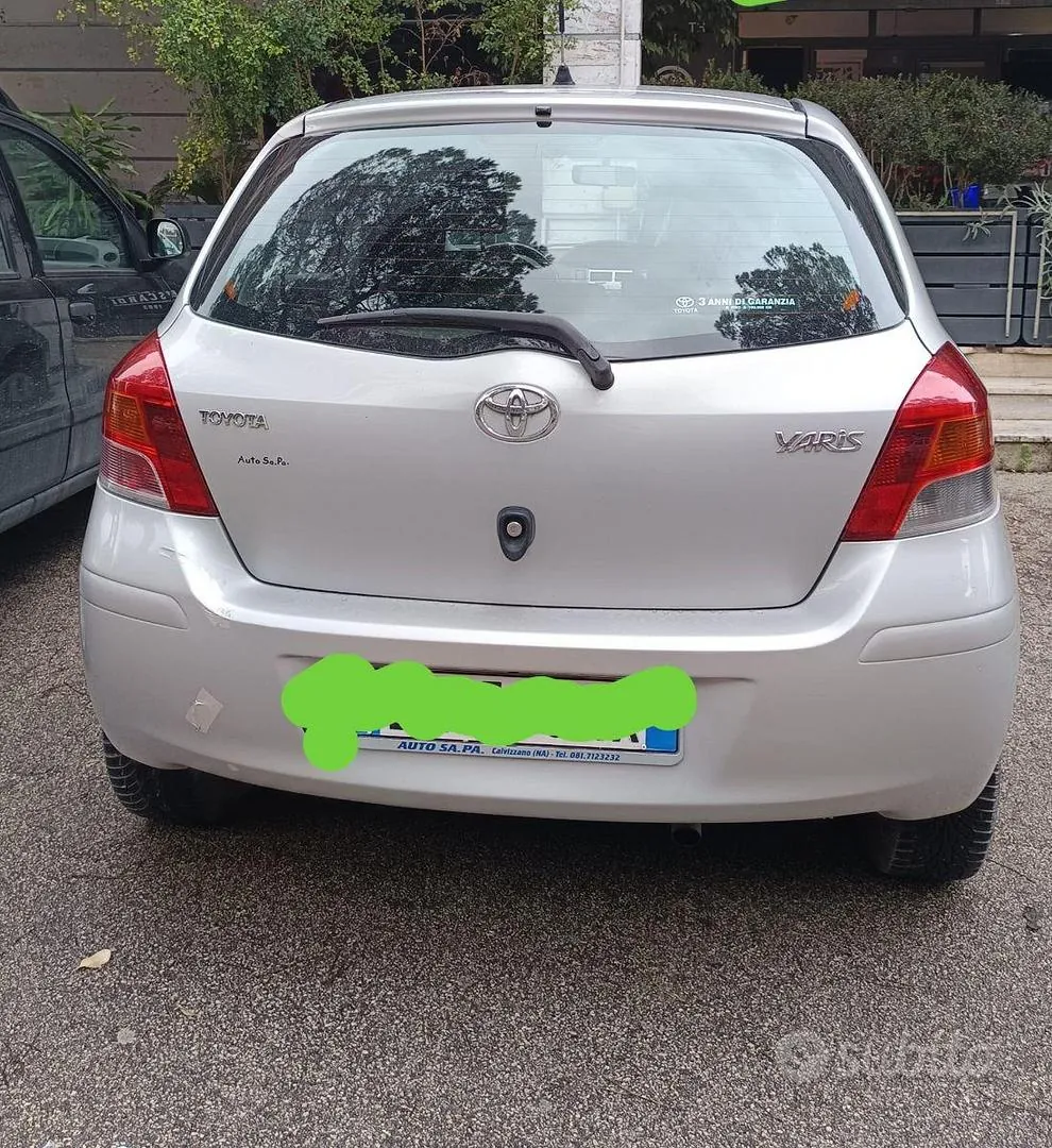 Toyota Yaris 2009 photo 3