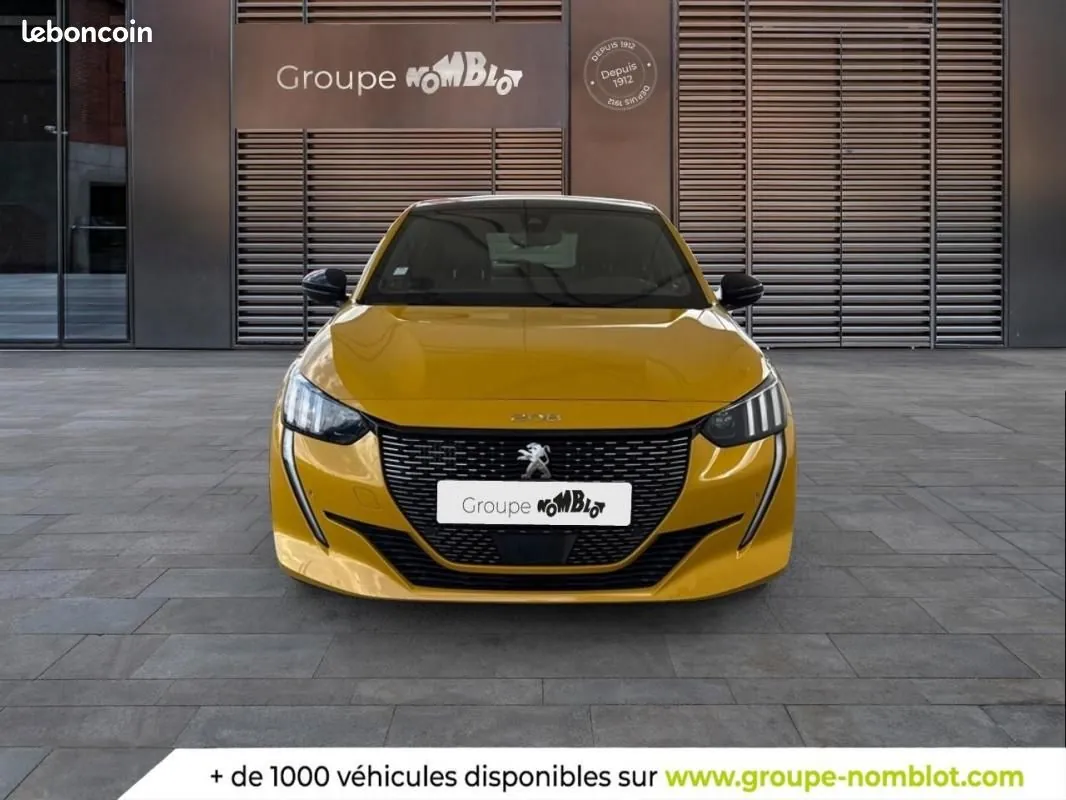 Peugeot 208 2020 photo 2