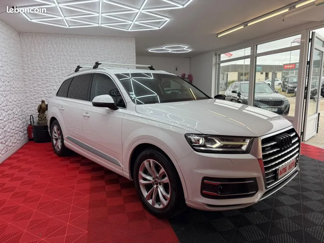 Audi Q7 2016 photo 4