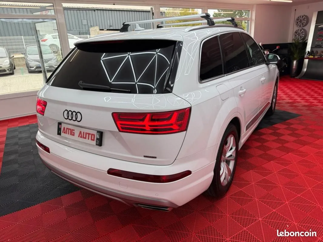 Audi Q7 2016 photo 3