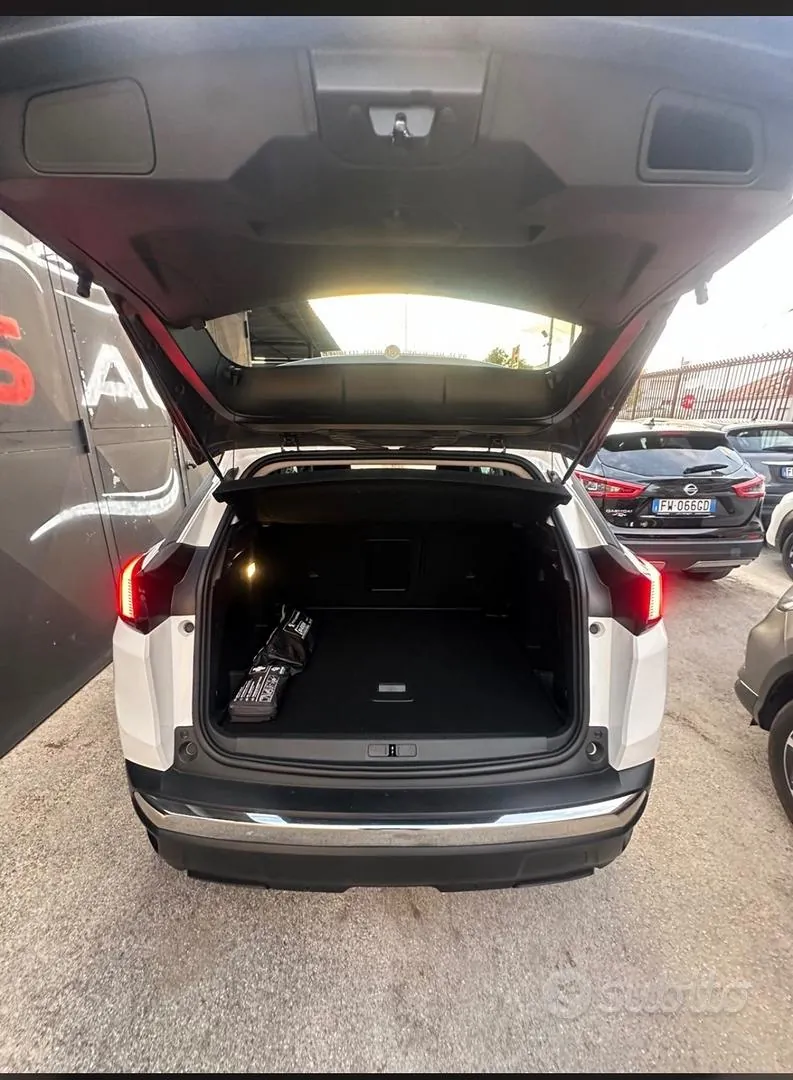Peugeot 3008 2018 photo 5