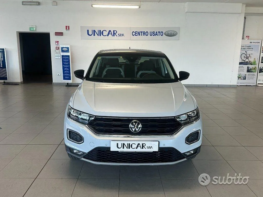 Volkswagen T-Roc 2021 photo 2