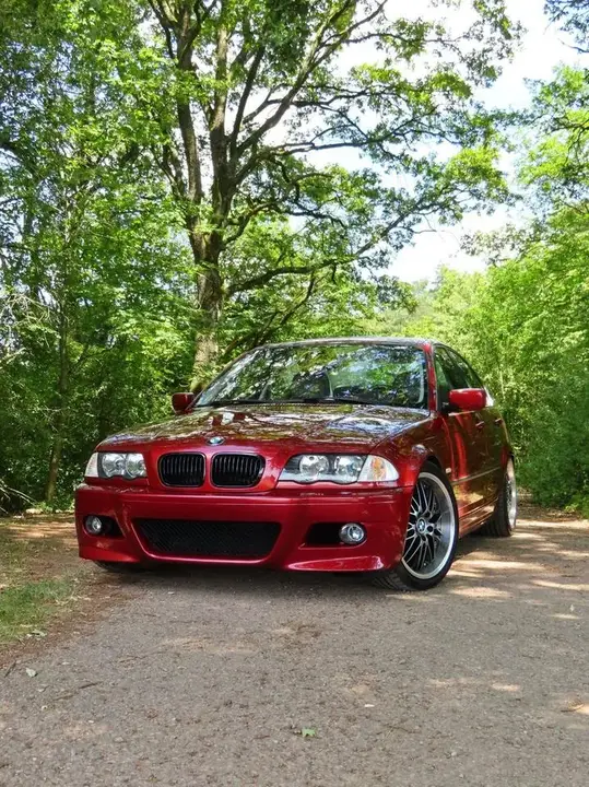 BMW 320I